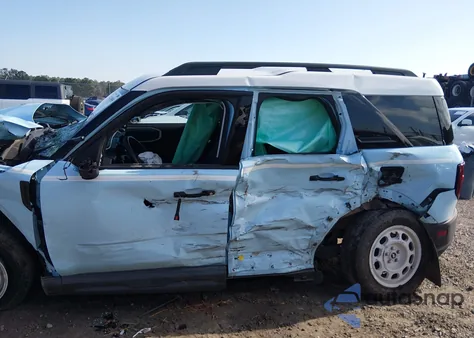 2023 Ford Bronco Sport Heritage z USA, uszkodzony, nr VIN 3FMCR9G63PRD04639